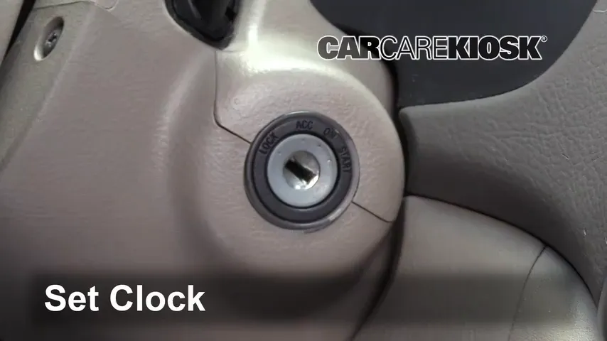 2006 Toyota Sienna LE 3.3L V6 Clock